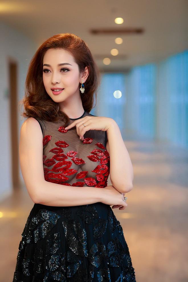 jennifer pham, elly tran dan dau danh sach "me 2 con" quyen ru nhat showbiz viet! - 4